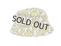 KROOKED FLOWERS BUCKET HAT