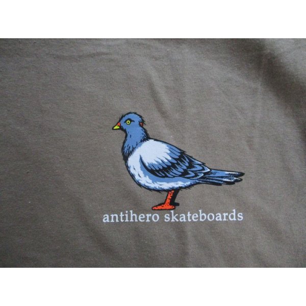 画像2: ANTIHERO T-SHIRTS (2)